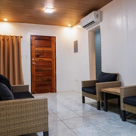 B&B Backpackers Coron Εξωτερικό φωτογραφία