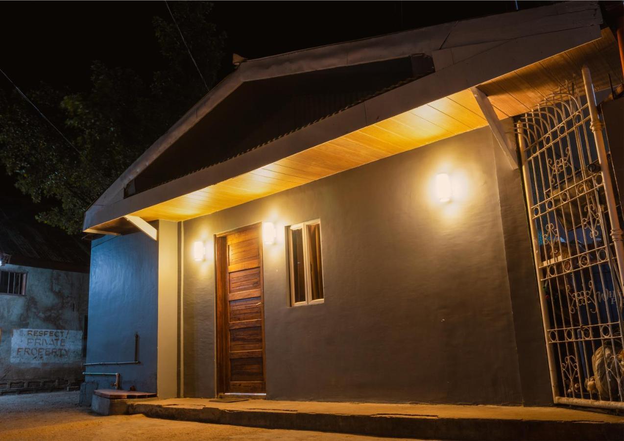 B&B Backpackers Coron Εξωτερικό φωτογραφία