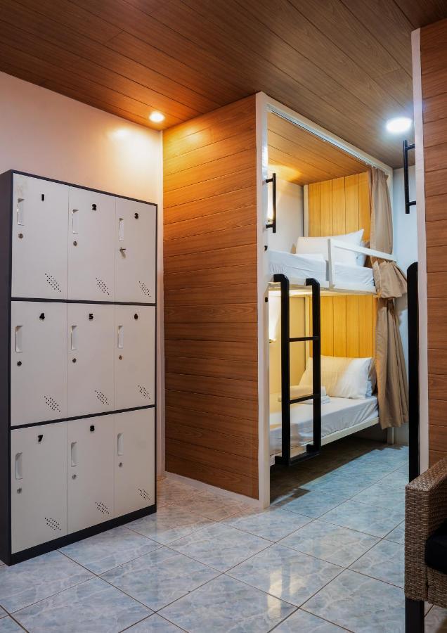 B&B Backpackers Coron Εξωτερικό φωτογραφία