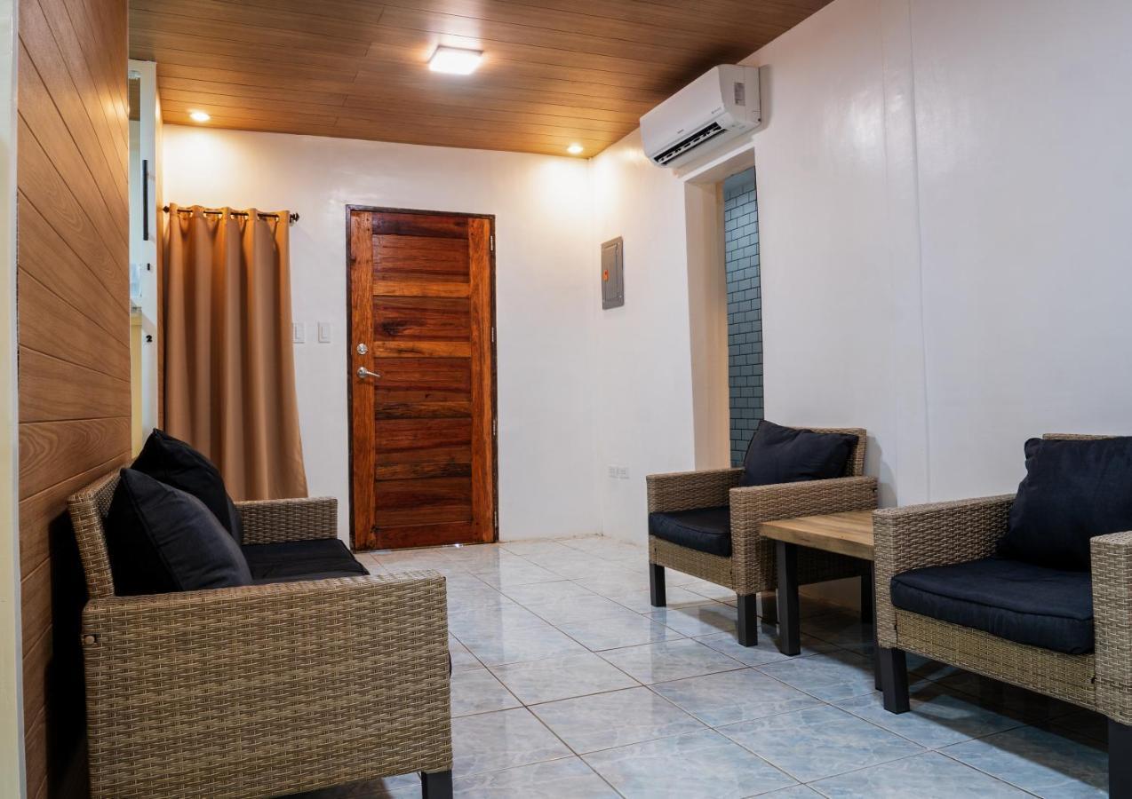 B&B Backpackers Coron Εξωτερικό φωτογραφία